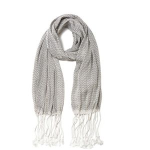 Elegant Gray Herringbone Scarf